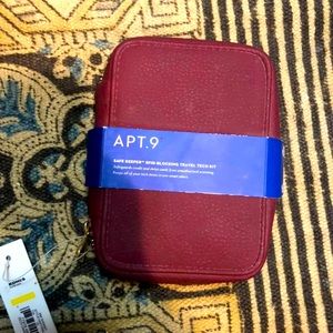 Ladies Apt 9 wallet RDIF blocking
